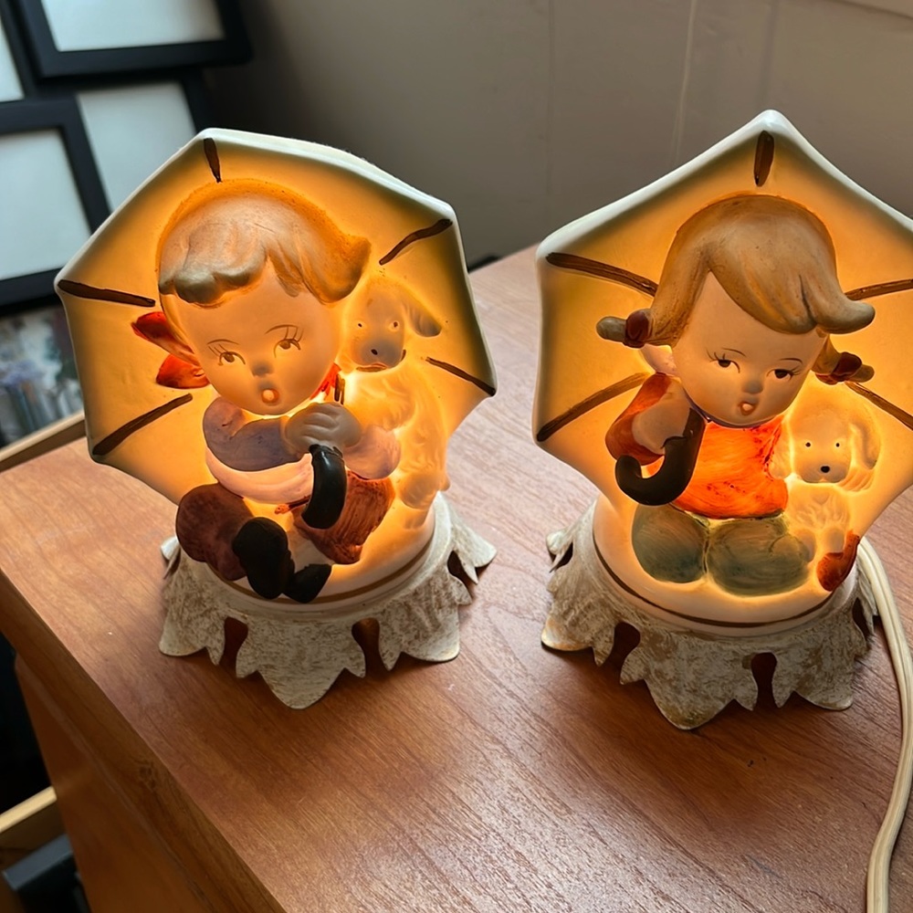 Vintage 1970s night lights